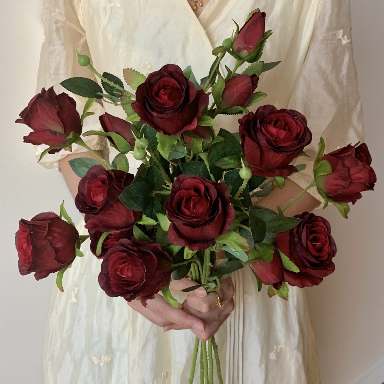 5-Stem Artistic Oil Painting Rose Bouquet | Vintage Faux Flower Bundle