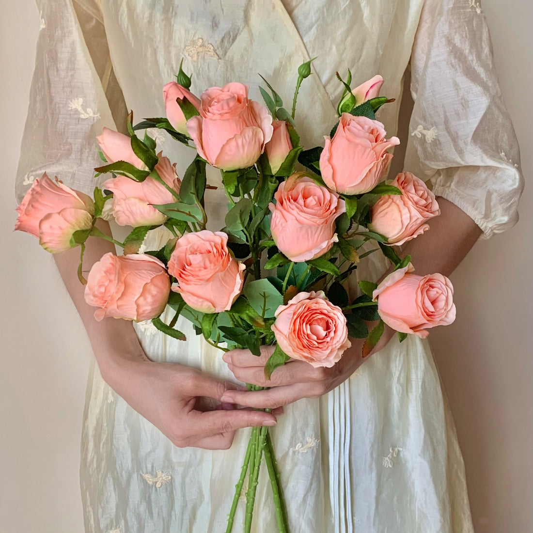 5-Stem Artistic Oil Painting Rose Bouquet | Vintage Faux Flower Bundle