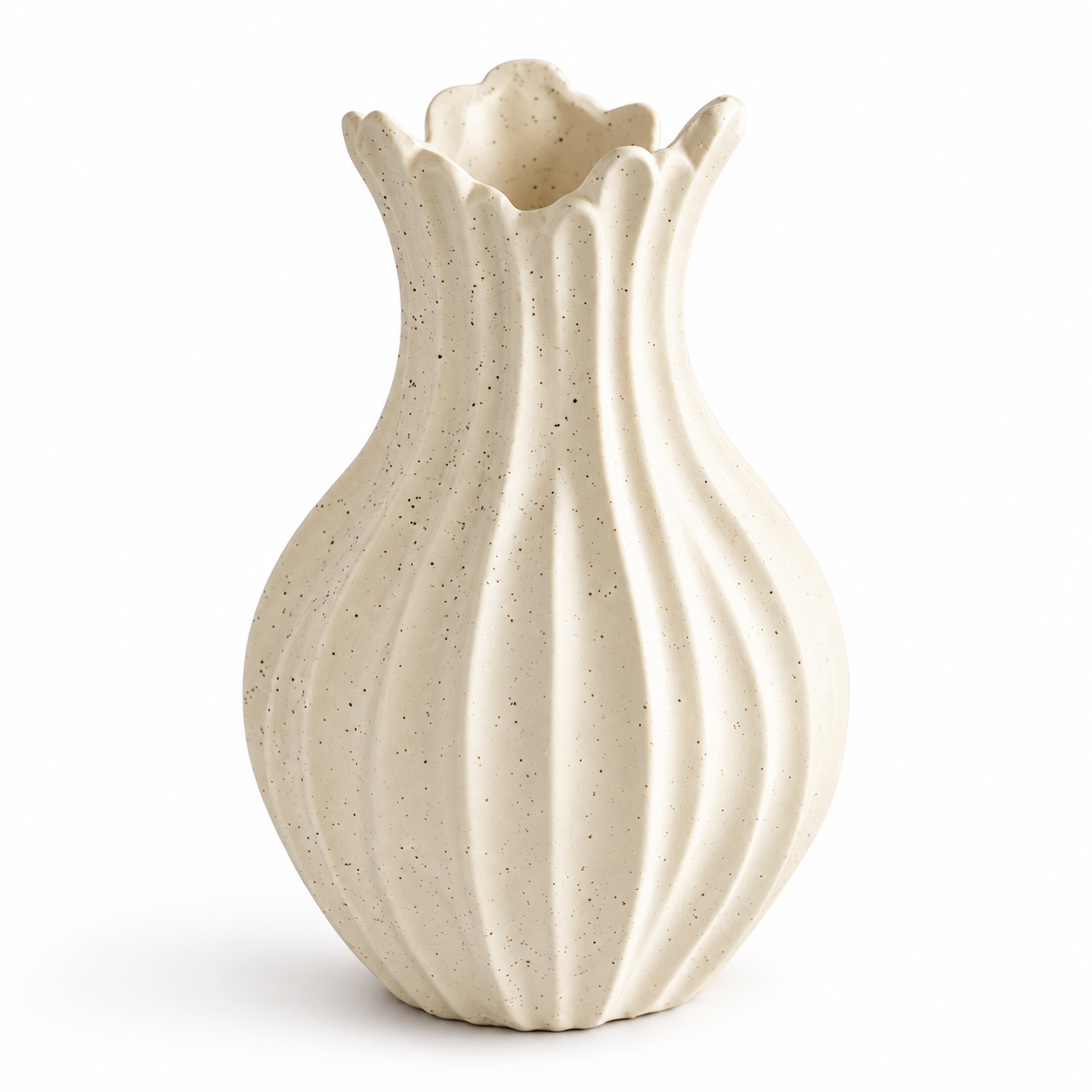 Geriffelte Solitärvase aus Keramik im Japandi-Stil – Ceramic Aura