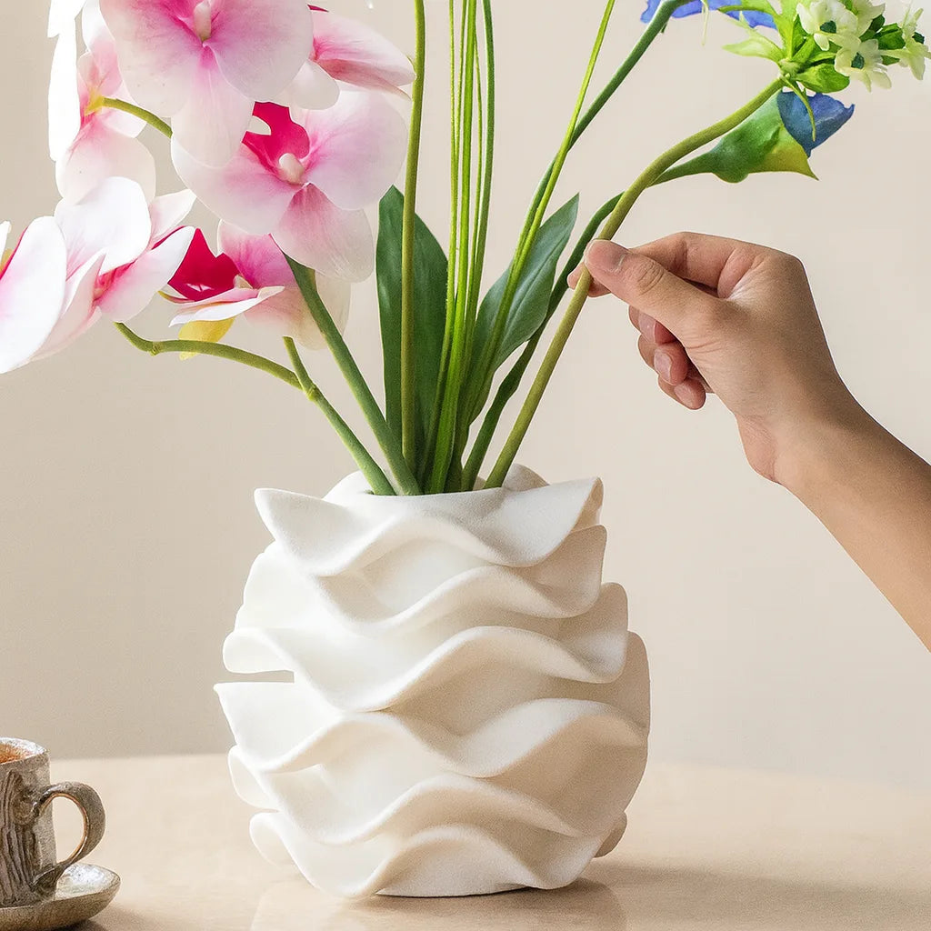 Wavy Sculptural Ceramic Vase | Modern Ribbon Vase for Minimalist & Avant-Garde Decor