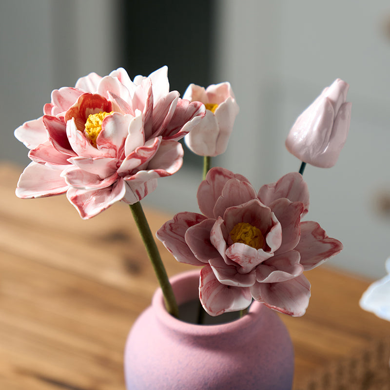 "The Duet" Aroma Set | Porcelain Peony & Bud Essential Oil Diffuser