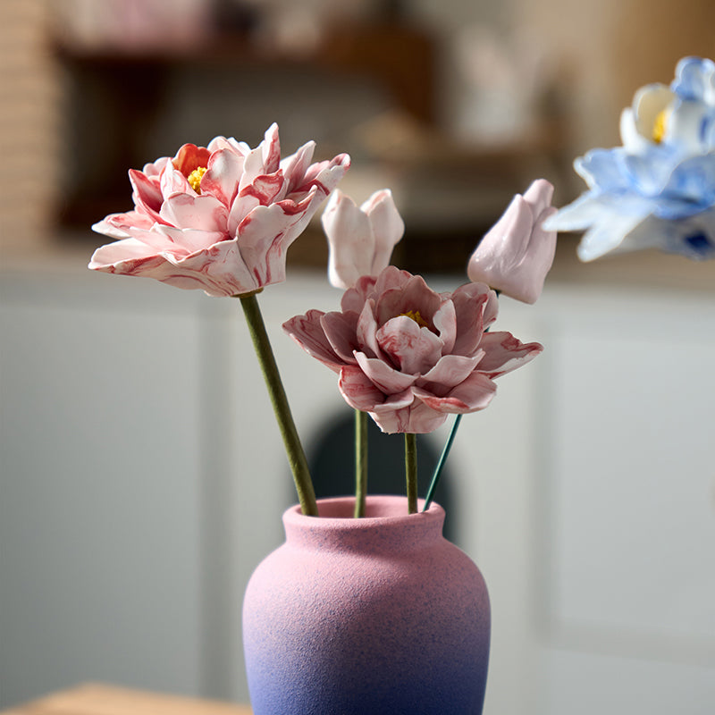 "The Duet" Aroma Set | Porcelain Peony & Bud Essential Oil Diffuser