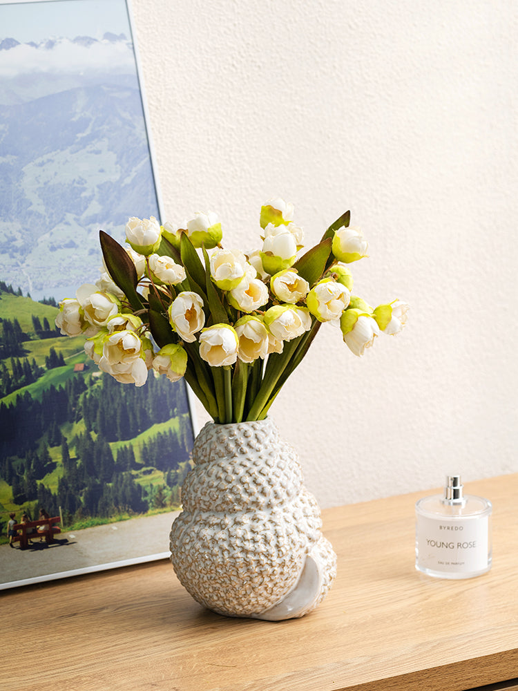 Vase en Céramique Conque Égéenne | Art Sculptural Organique Texturé à la Main