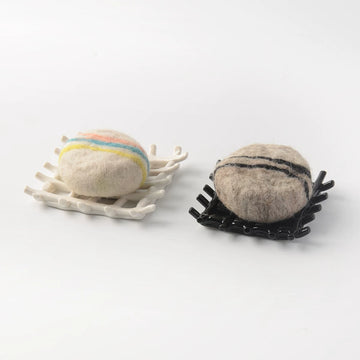Minimalist Woven Lattice Ceramic Soap Dish | Breathable Self-Draining Tray