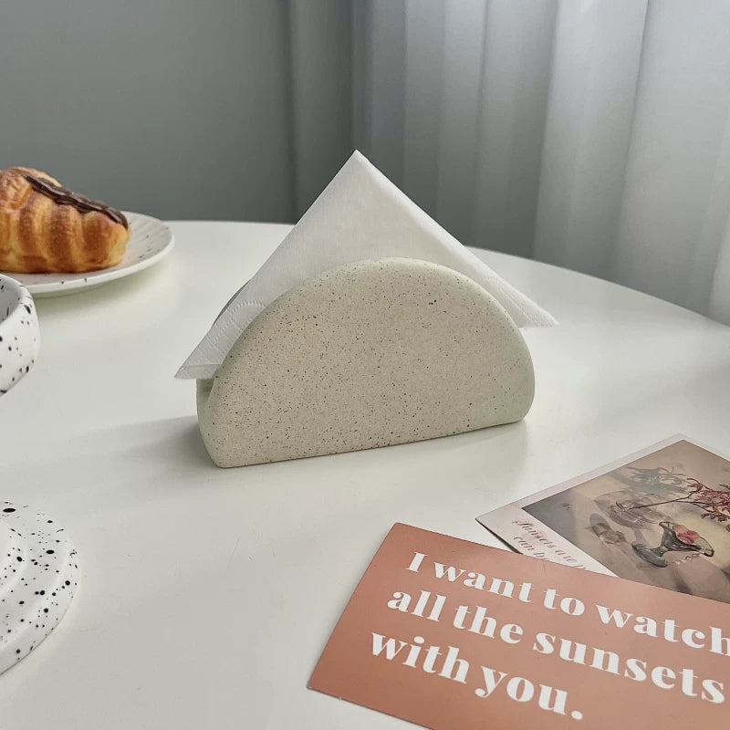 Skulpturaler, gesprenkelter Keramik-Serviettenhalter | Minimalistischer Halbkreis-Papierständer