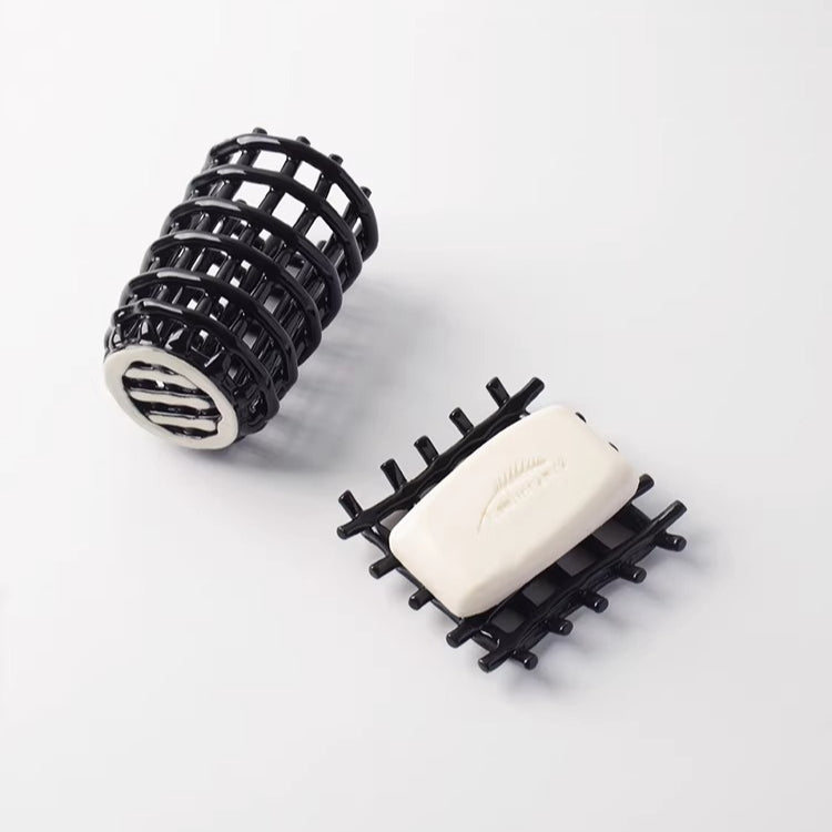 Minimalist Woven Lattice Ceramic Soap Dish | Breathable Self-Draining Tray