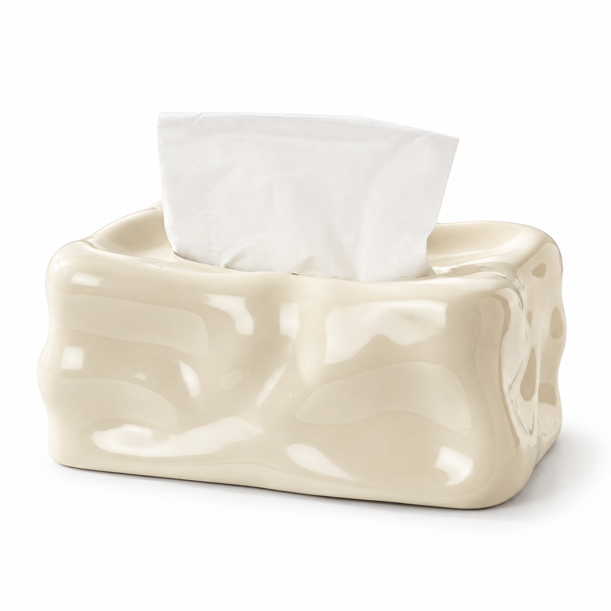 Wellenförmige Keramik-Taschentuchbox Creamy Ivory mit glänzenden Schmelzfalten vor weißem Hintergrund.